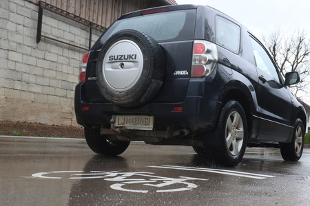 NOVE TALNE OZNAKE DOLENJE JEZERO 02 FOTO LJUBO VUKELIČ